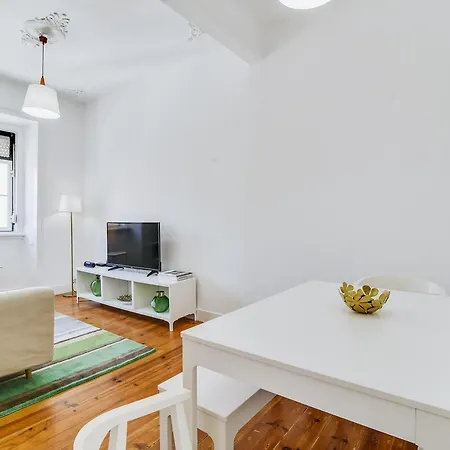 Amazing 3 Bedroom In Historical Graca Apartamento Lisboa