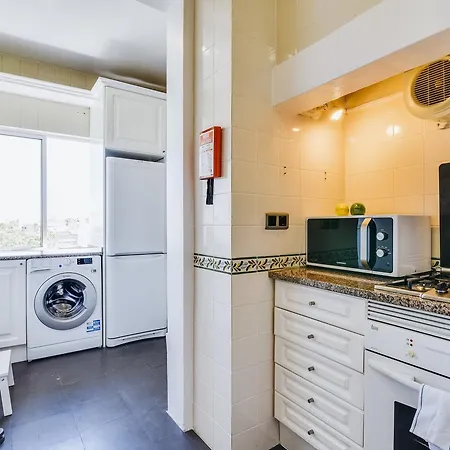 Amazing 3 Bedroom In Historical Graca Lisboa